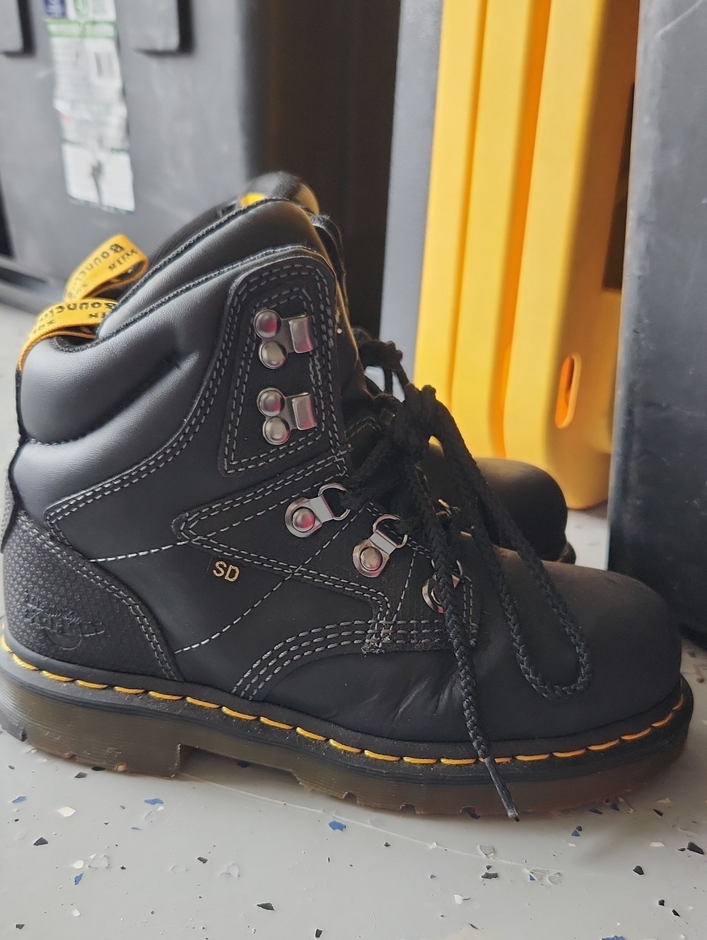 Doc Martens Sz 6 Steel Toe Work Boots